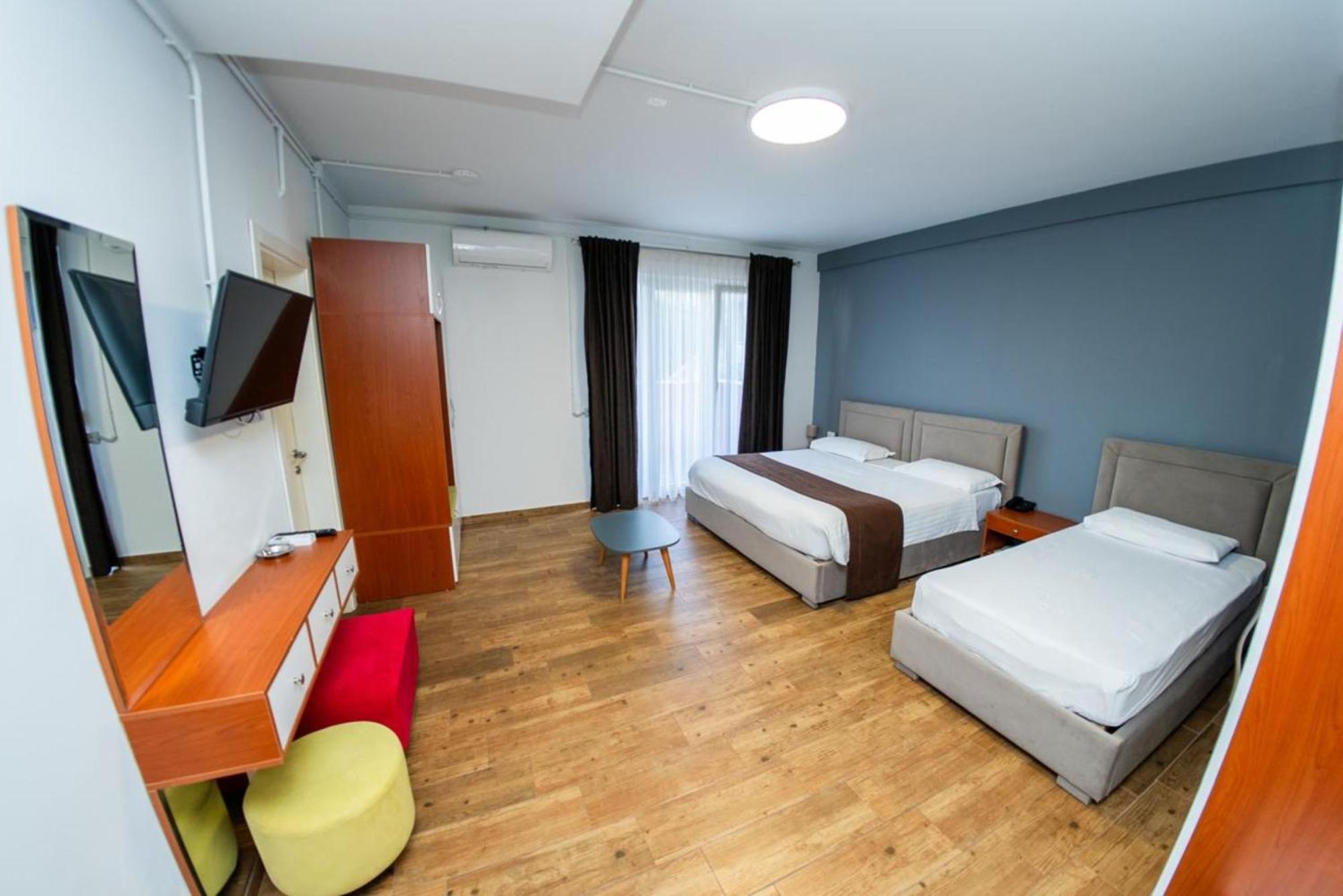 Olivar Tirana Hotel Selitë e Vogël