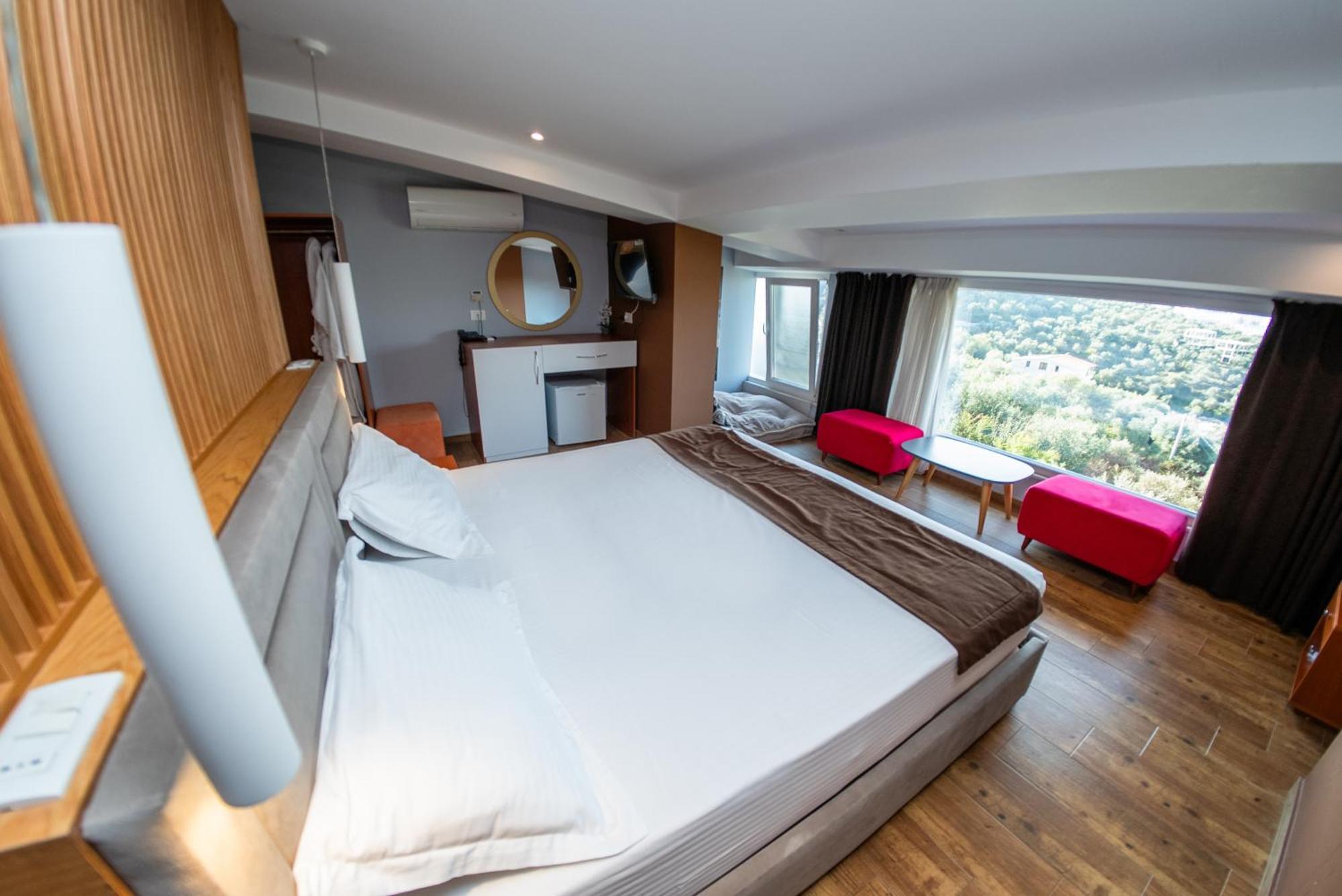 Olivar Tirana Hotel Selitë e Vogël