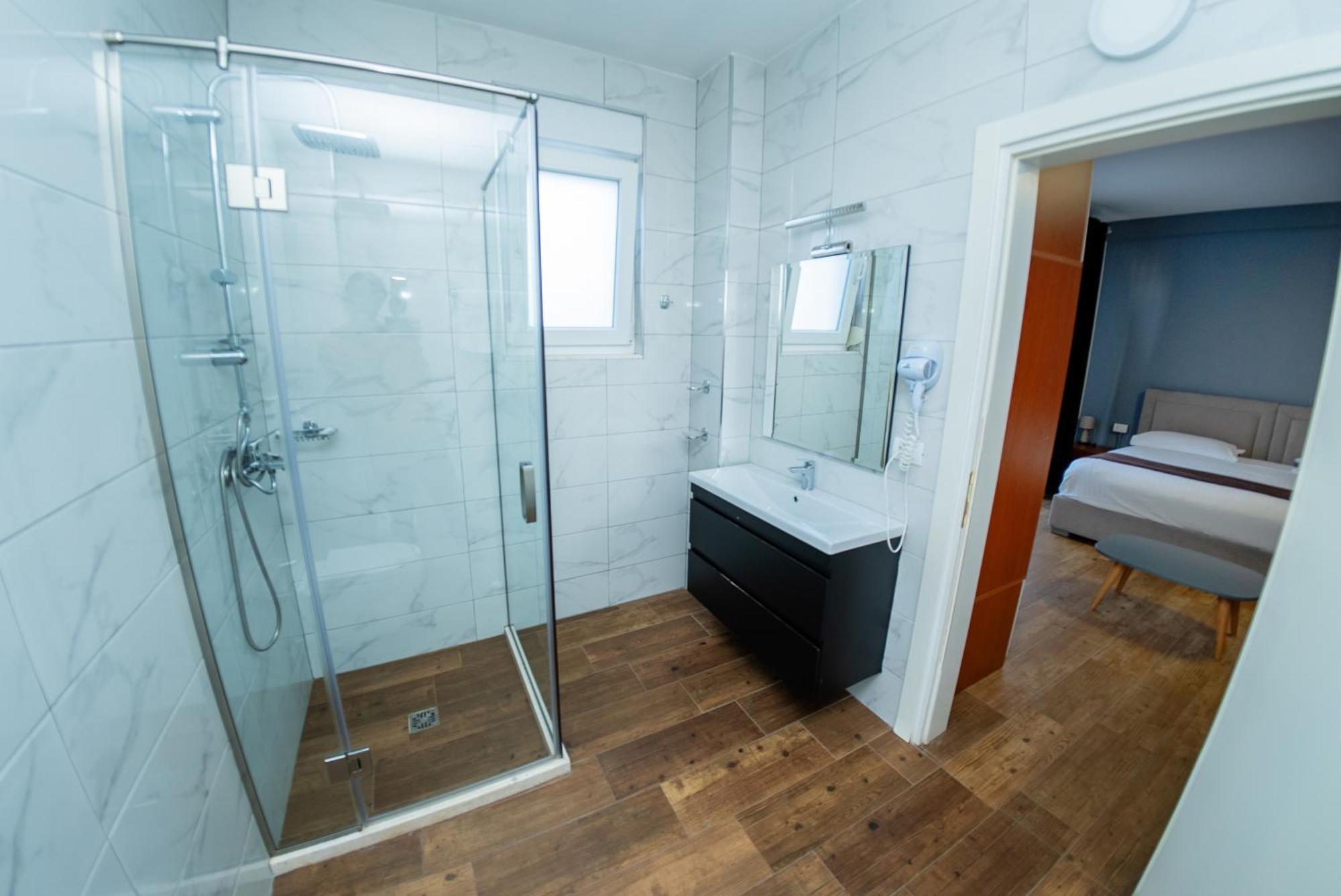 Olivar Tirana Hotel 4*