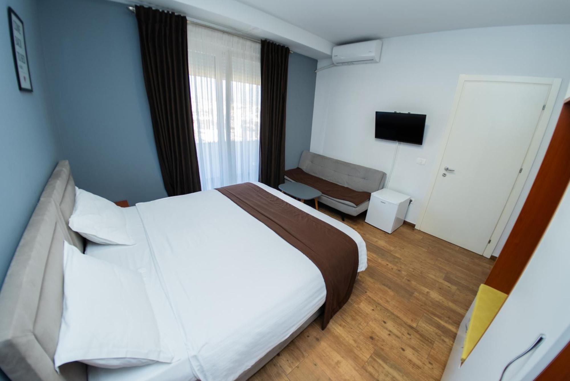 Olivar Tirana Hotel Selitë e Vogël
